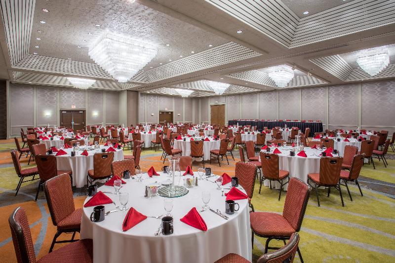 Hotel Crowne Plaza Columbus North - Worthington By Ihg Exterior foto
